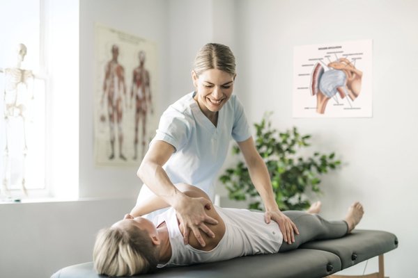 Physiotherapie-Ausbildung DAA NRW